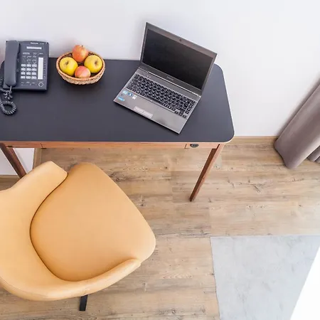 酒店 Amiral 瓦爾納