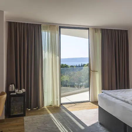Otel Amiral