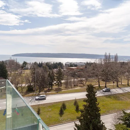 酒店 Amiral 瓦爾納