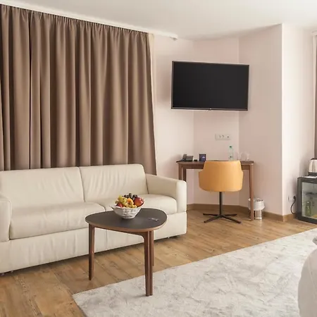 酒店 Amiral 瓦爾納