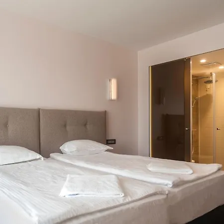 فندق Amiral فارنا